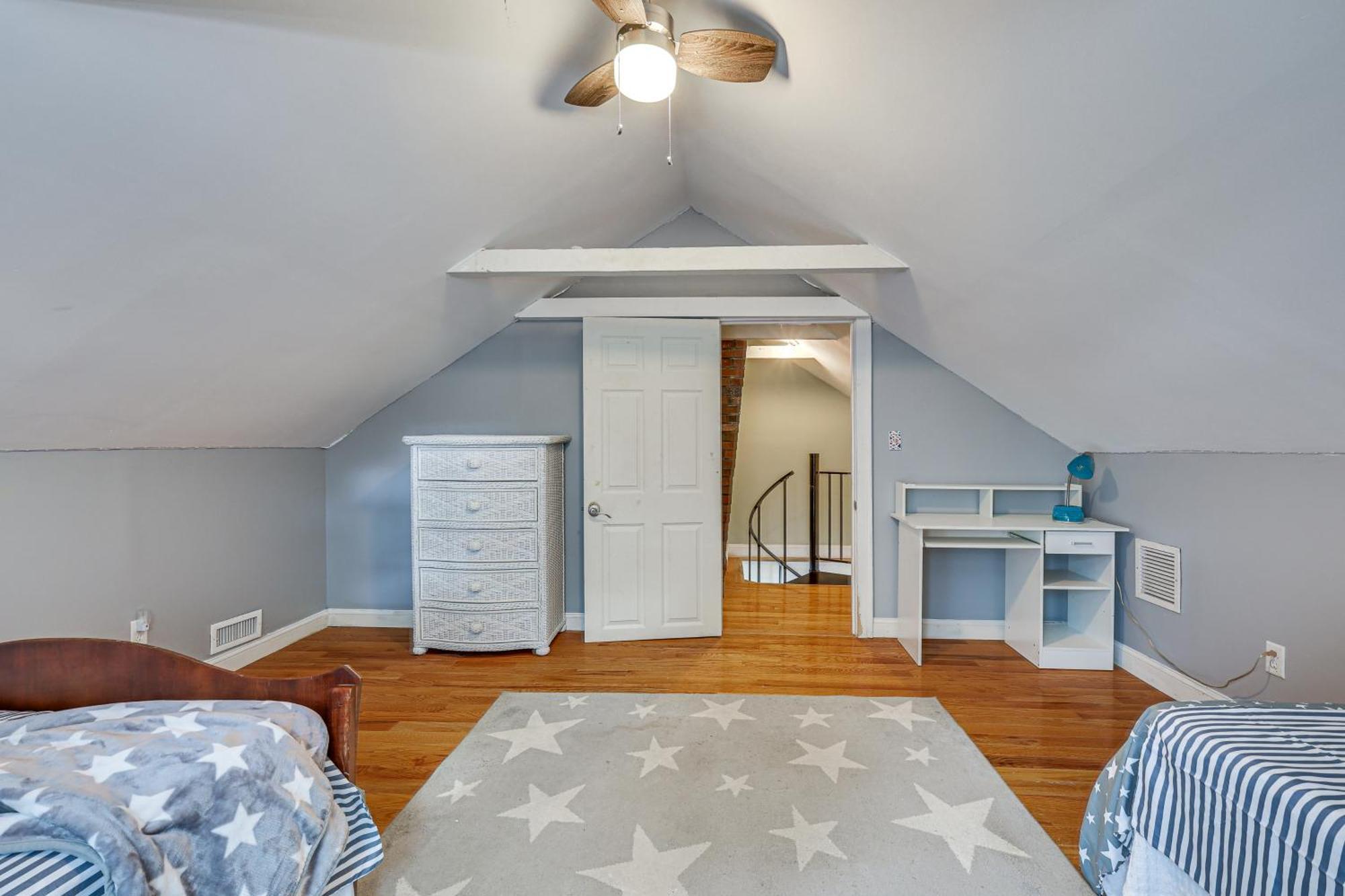 Quintessential New England Home With Patio And Grill! Putnam Eksteriør bilde